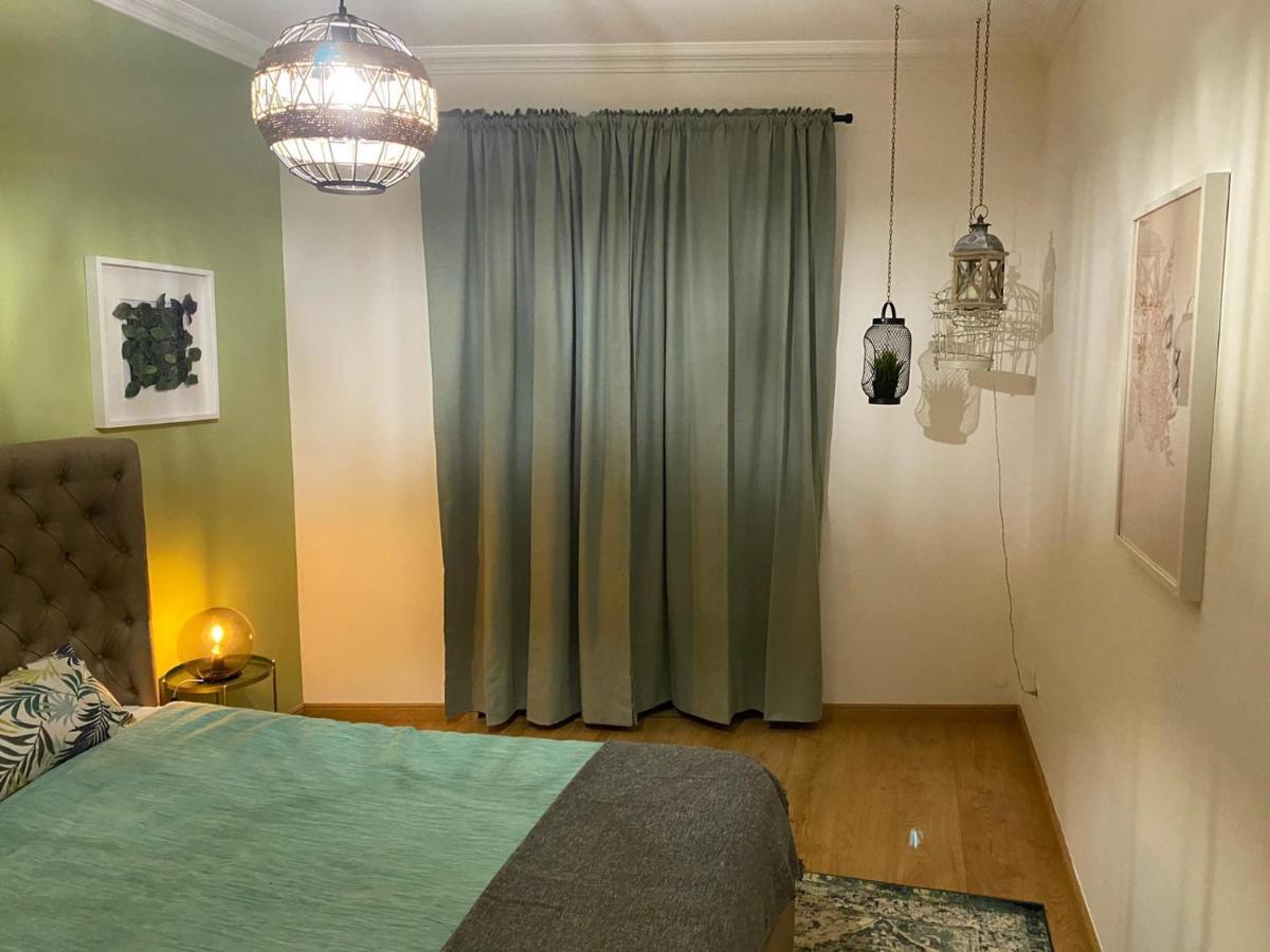 Country Town Apartment Almeirim Eksteriør billede